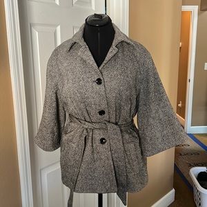 Gap jacket with three quarter sleeves